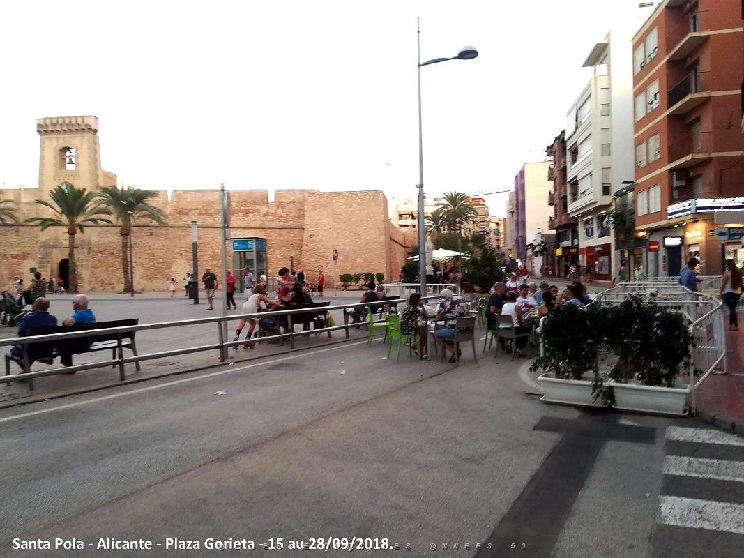 23 SANTA POLA CHATEAU FORT ET PLACE GLORIETA (71).jpg